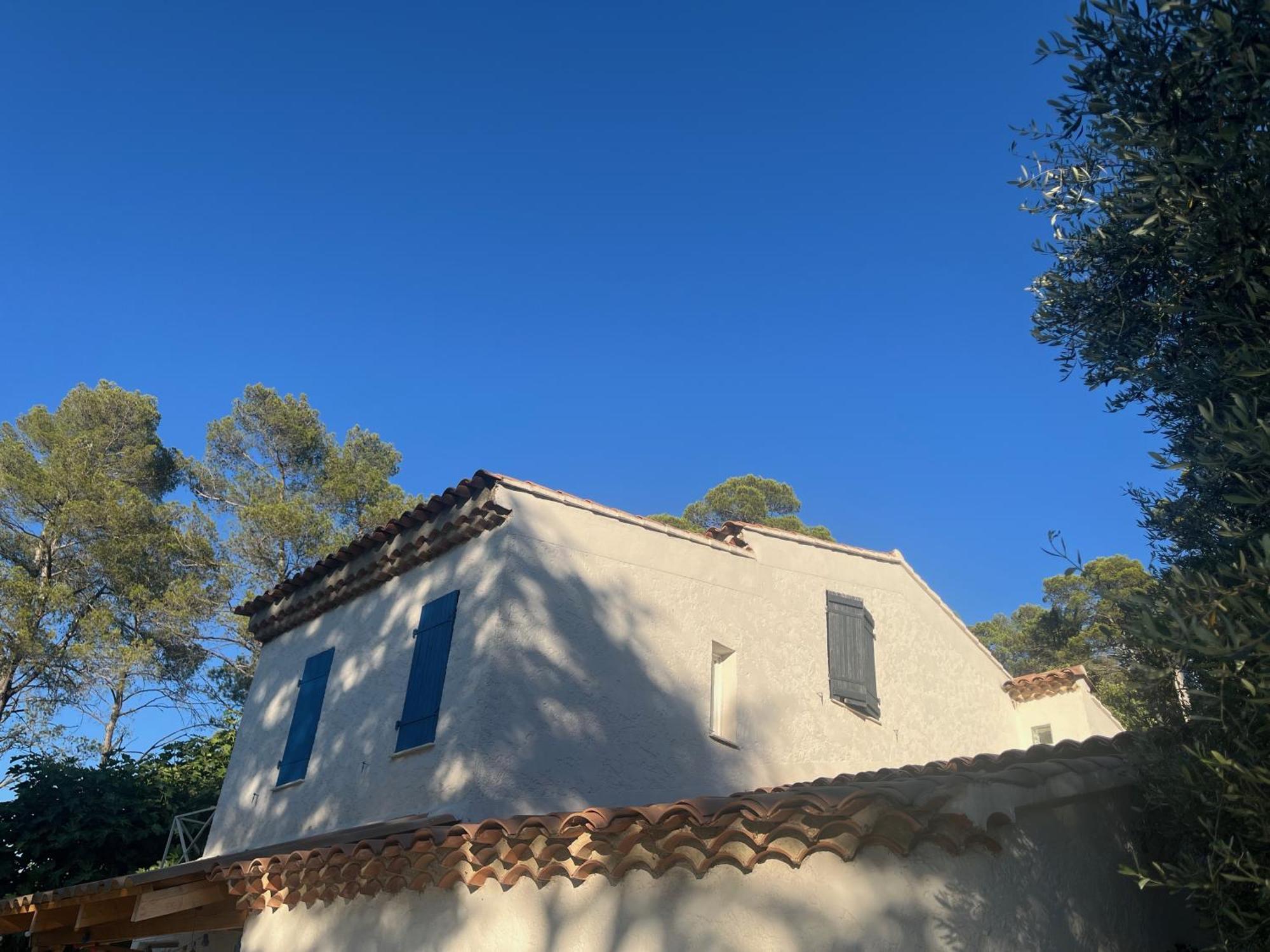 Studio En Duplex Independant Brignoles Exterior photo